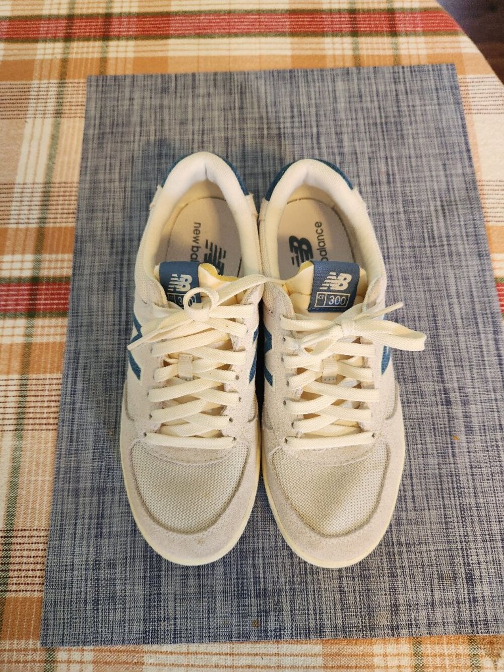 New Balance 300 Court Men's 8.5 - Picture 2 of 8